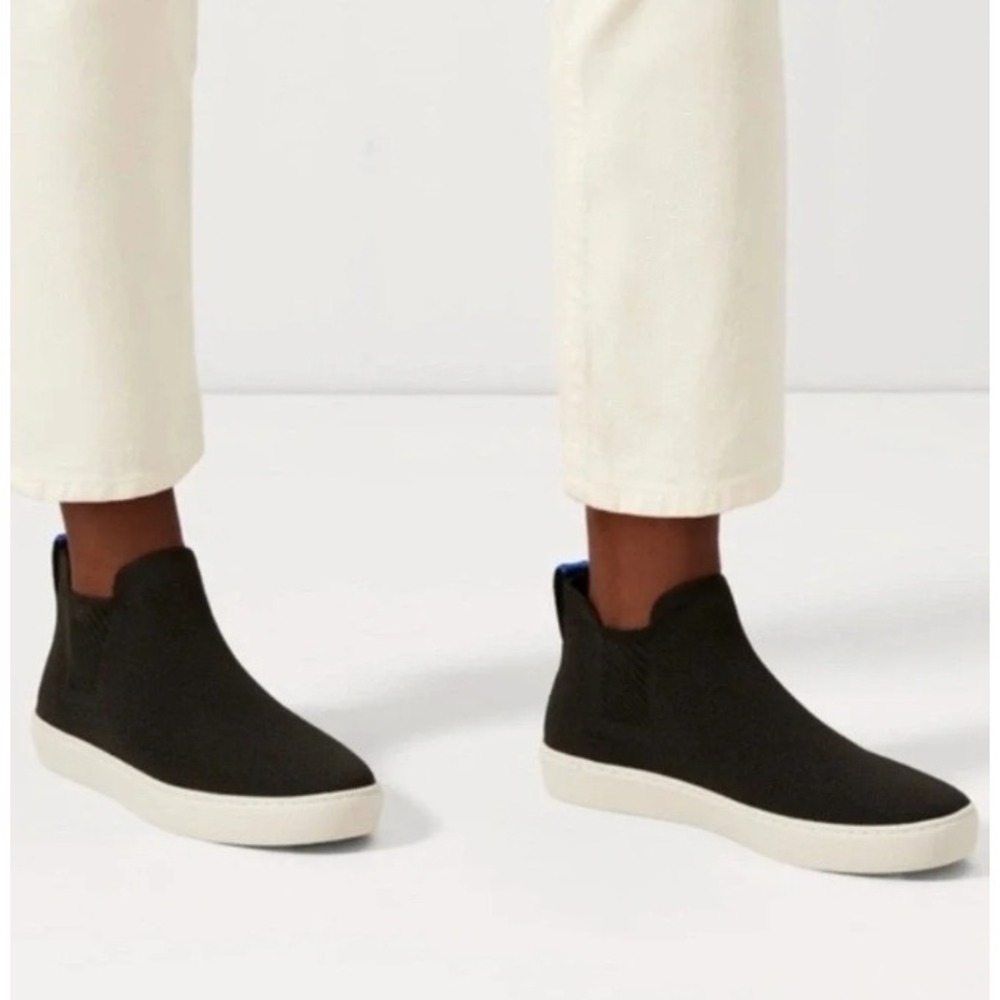 Rothys The Chelsea Black Knit Slip On Sneaker Boots Womens Size 9